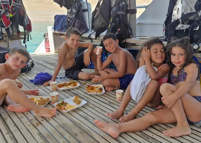 Nirvana & Diving Center 3*